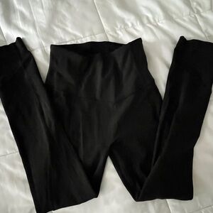 Lululemon Pace Rival EUC Size 2